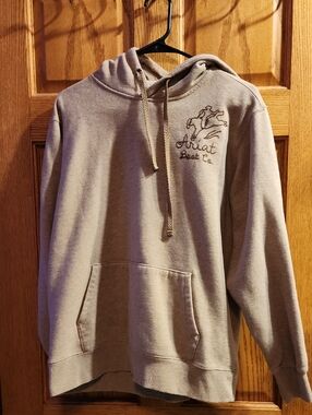 Ariat Women’s Pullover Hoodie in Light Taupe